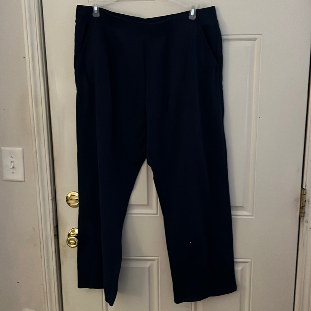 TIME AND TRUE dark blue soft jogging pants.